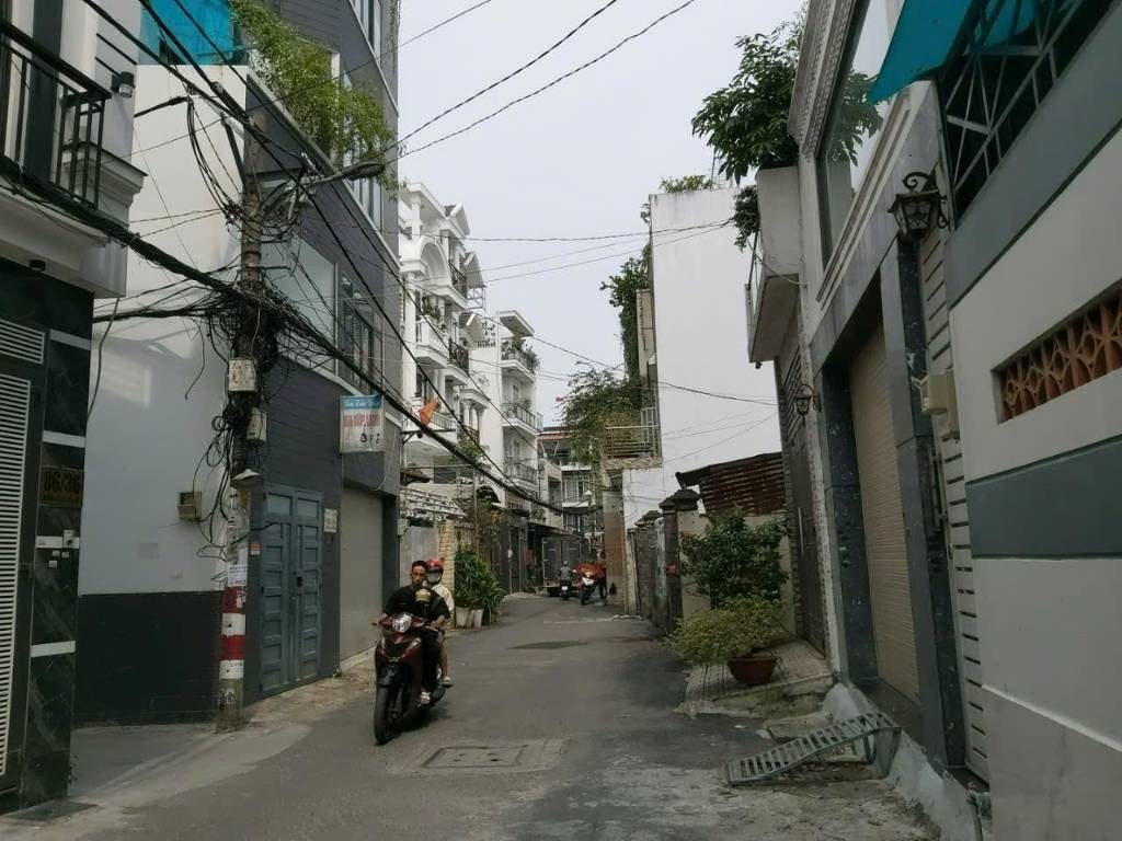BÁN NHÀ QUANG TRUNG, GÒ VẤP, HẺM XE HƠI, NHÀ ĐẸP 4 TẦNG, 60M², 7.3 TỶ TL